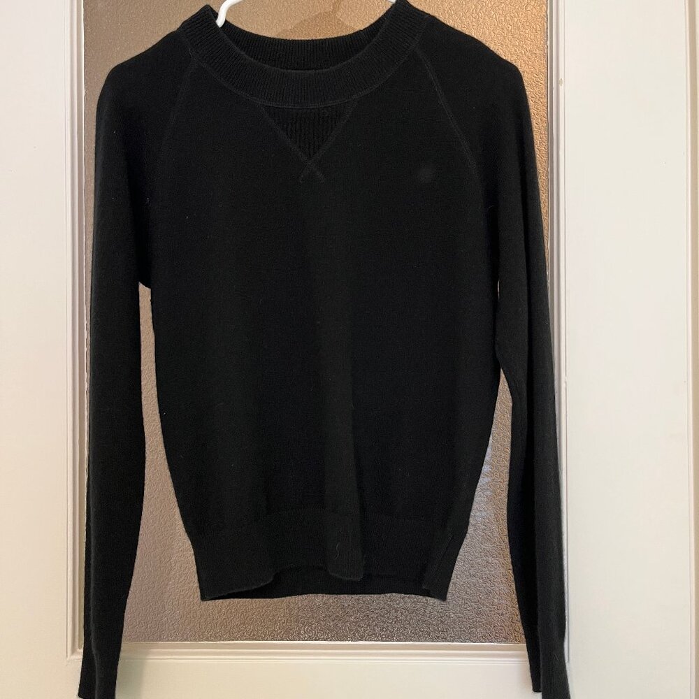 Quince Mongolian Shrunken Cashmere Sweatshirt in Black, Size XS